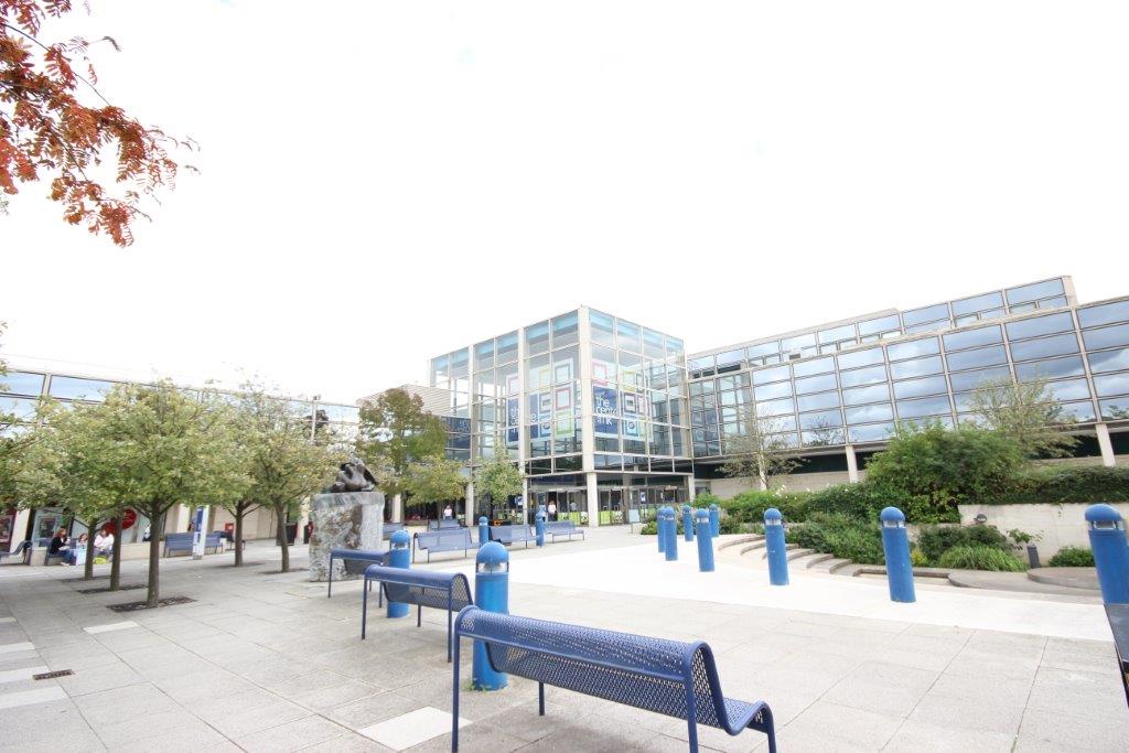 Luxury Apartment Near Milton Keynes Stadium Luxury Apartment Near Milton Keynes Stadium