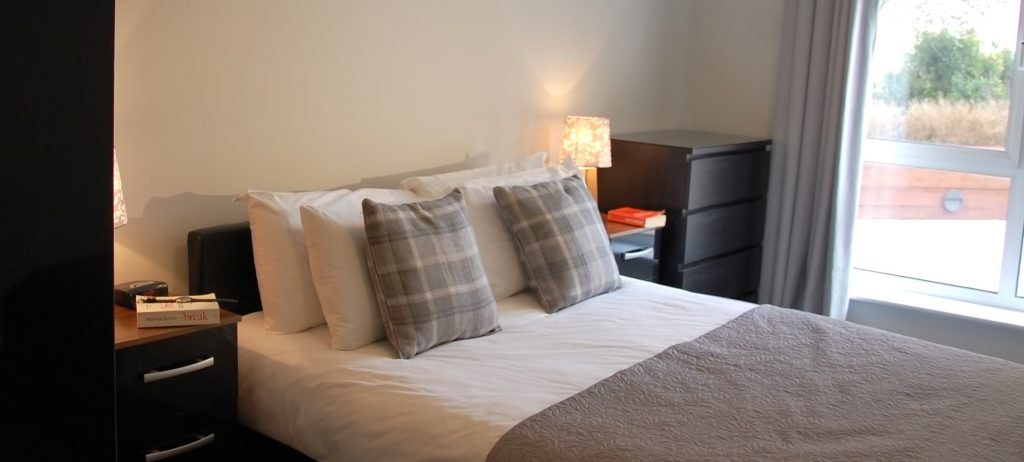 Read Now | Important tips for booking short stay serviced apartments online | Cotels Serviced Apartments