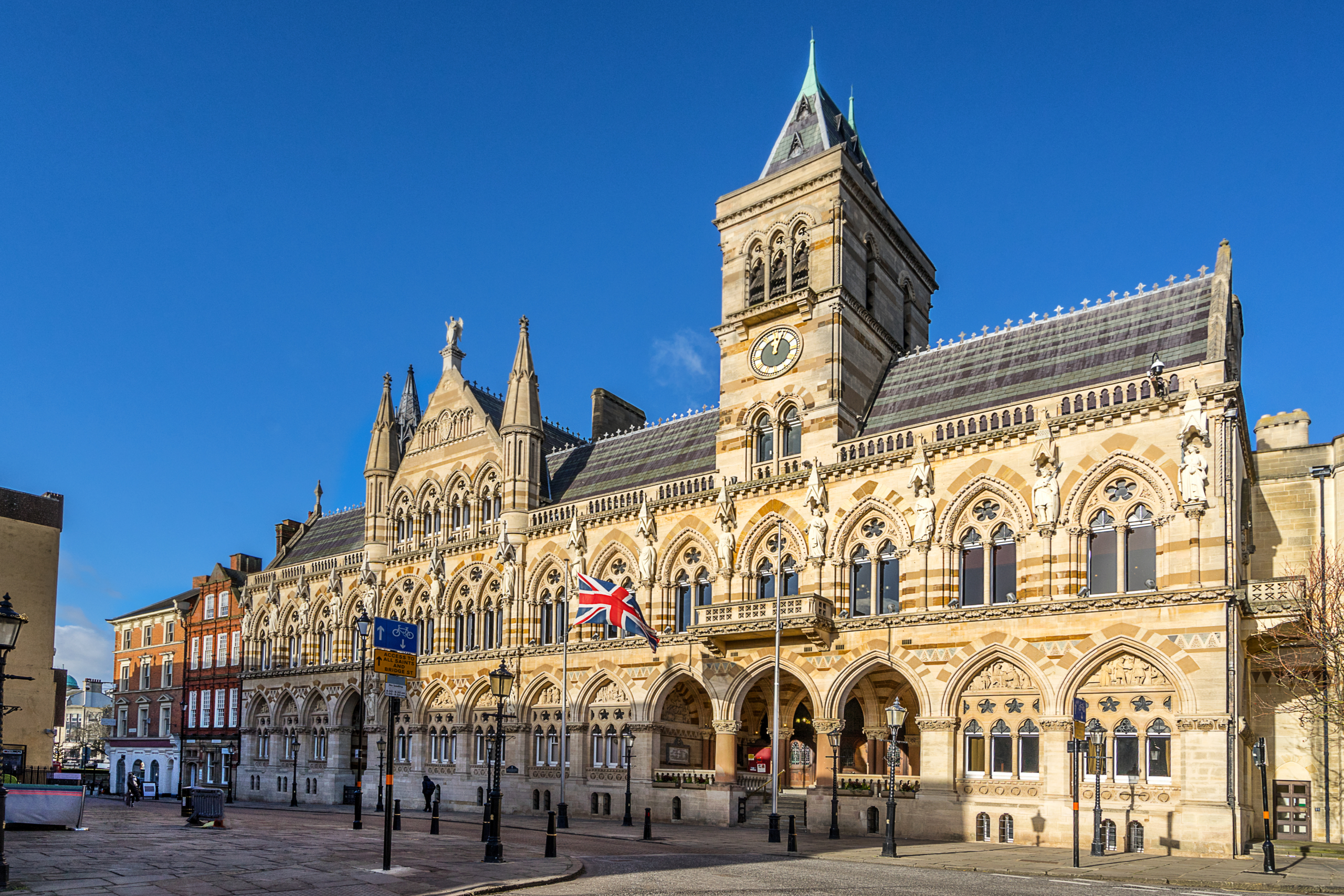 Read Now | Top 5 places to explore in Northampton this Summer | Cotels Serviced Apartments